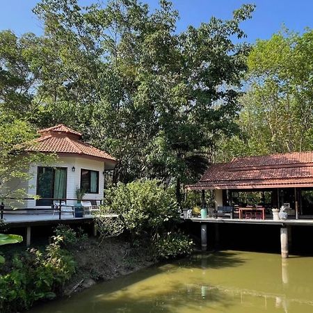 Navari Homestay Rayong Exterior photo