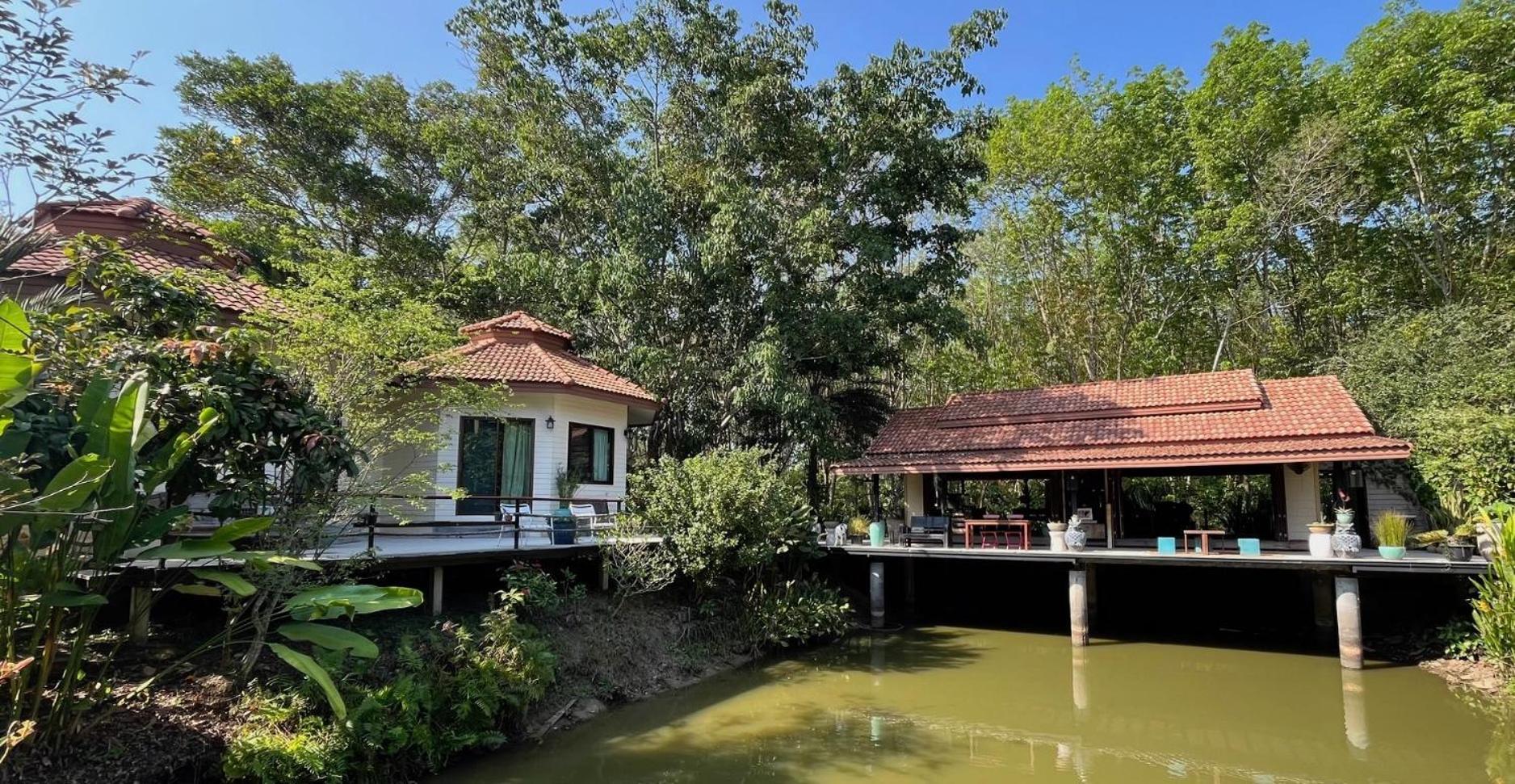 Navari Homestay Rayong Exterior photo